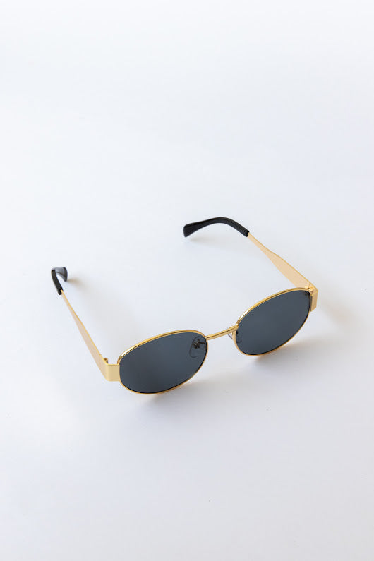 The Classy Girl Sunglasses - Black/Gold