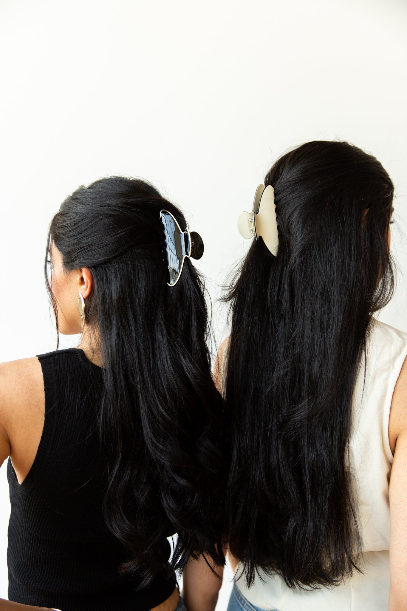 The Chic Claw Clip - Black