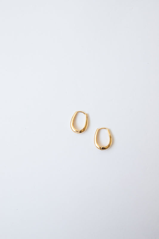 The Cutie Huggie Earring - Gold