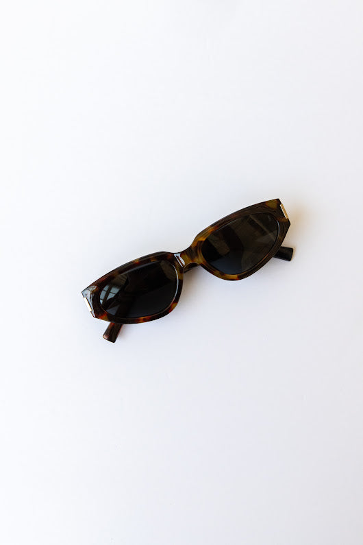 The Cat Eye Sunglasses - Tortoise/Black