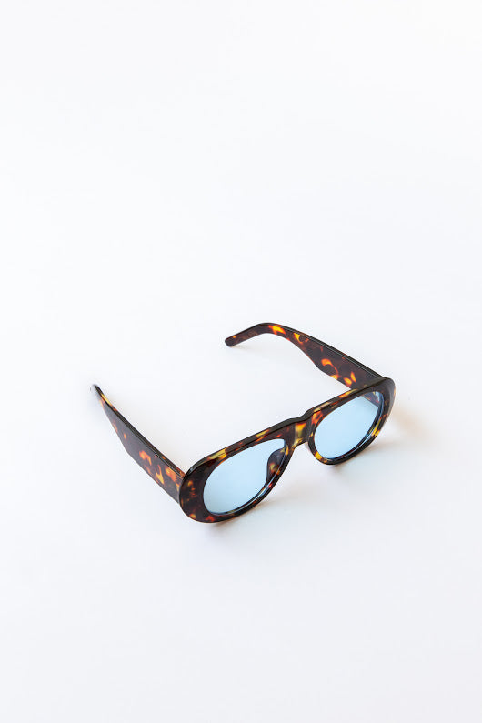 The Baddie Sunglasses- Tortoise/Blue