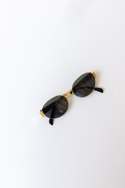 The Classy Girl Sunglasses - Black/Gold